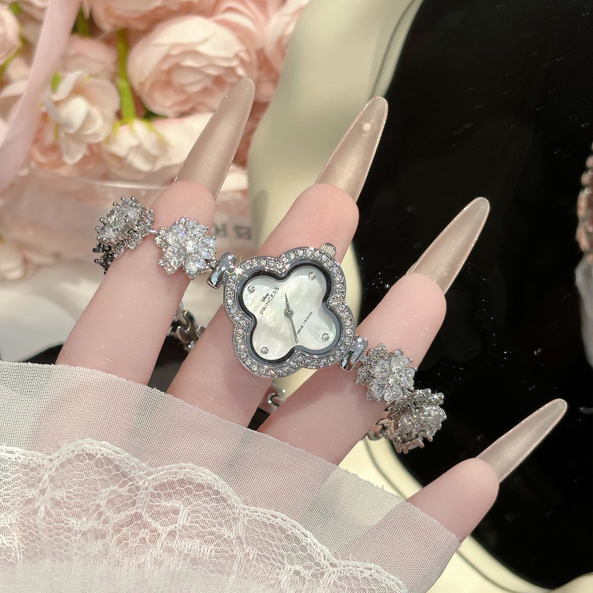 Часы Диснеевские принцессы Кварцевый механизм Металл Шнуровка Watch Women's Watch Розовый Циферблат часов - изображение 3