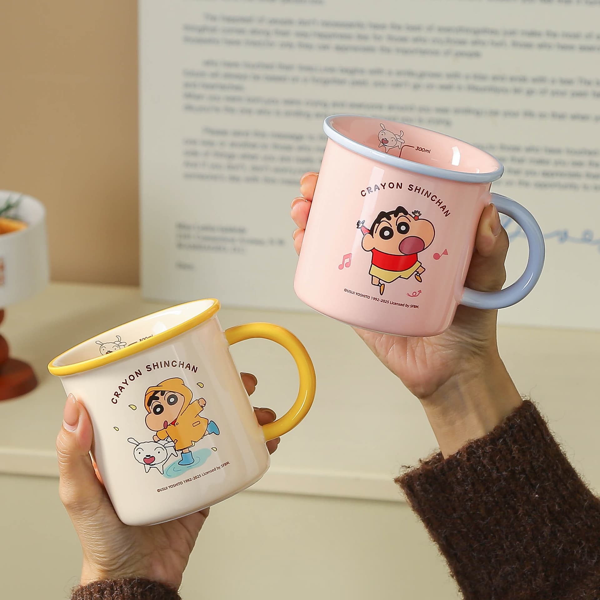 Кружка Crayon Shinchan с отметками "Отношение" керамика подстаканник объем 300 мл - изображение 2