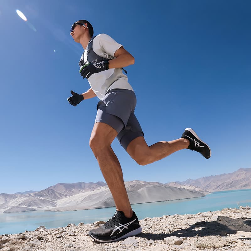 Кроссовки для бега Asics Magic Speed 3.0 - изображение 9