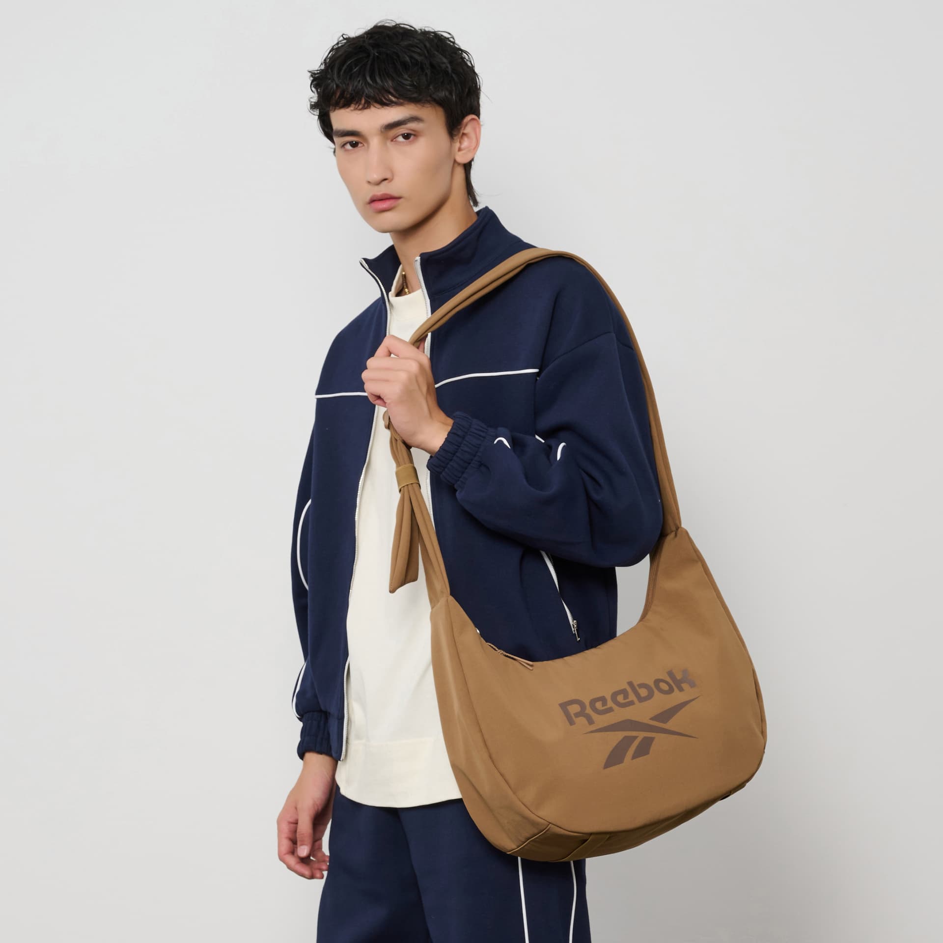 Сумка через плечо Reebok HOBO - изображение 4