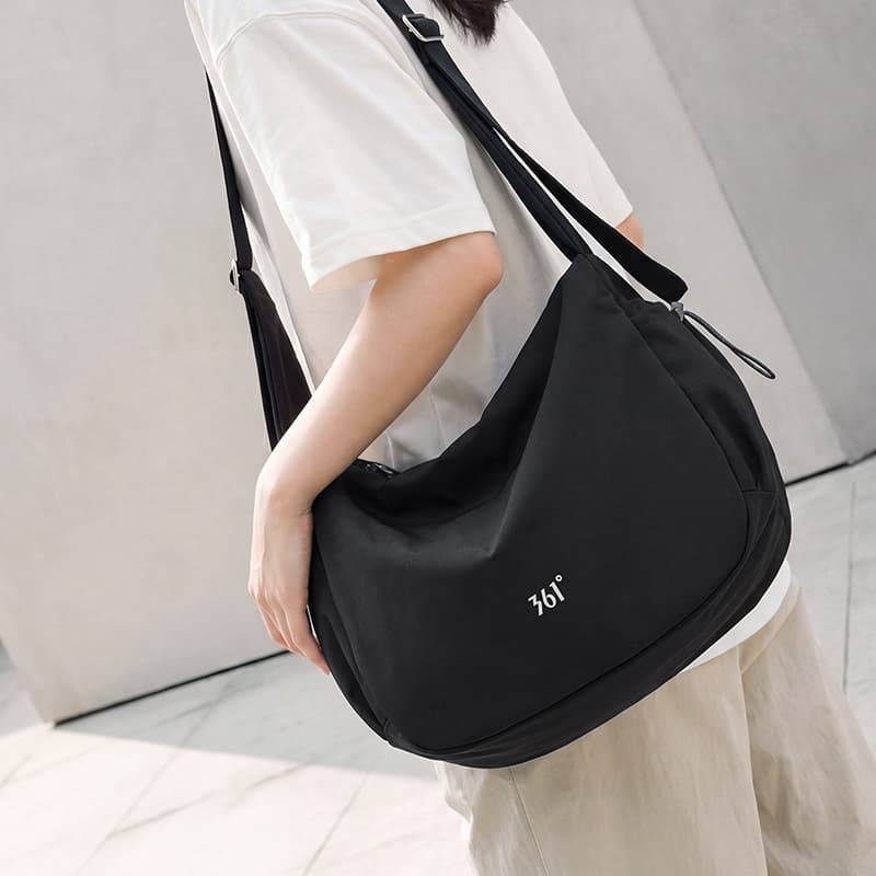 Сумка через плечо 361° Crossbody Bag Black Unisex - изображение 6