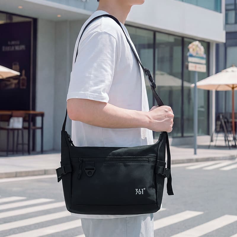 Сумка через плечо 361° Crossbody Bag Black Unisex - изображение 3