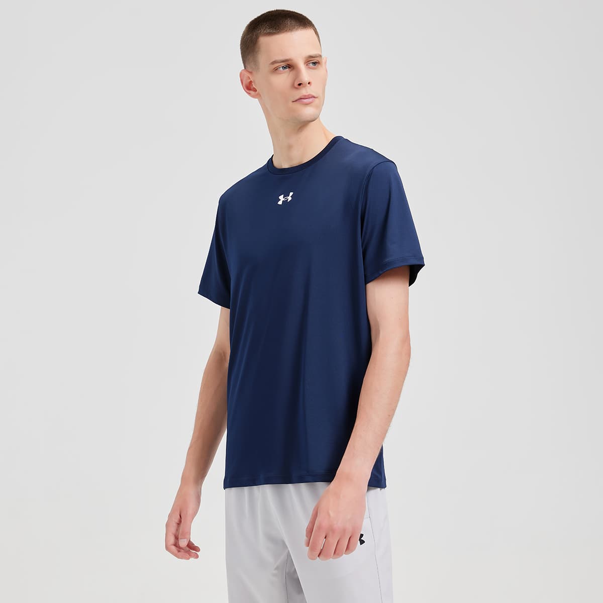 Футболка Under Armour - изображение 4
