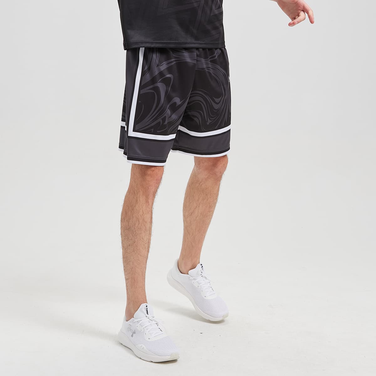 Баскетбольные шорты Under Armour - изображение 5