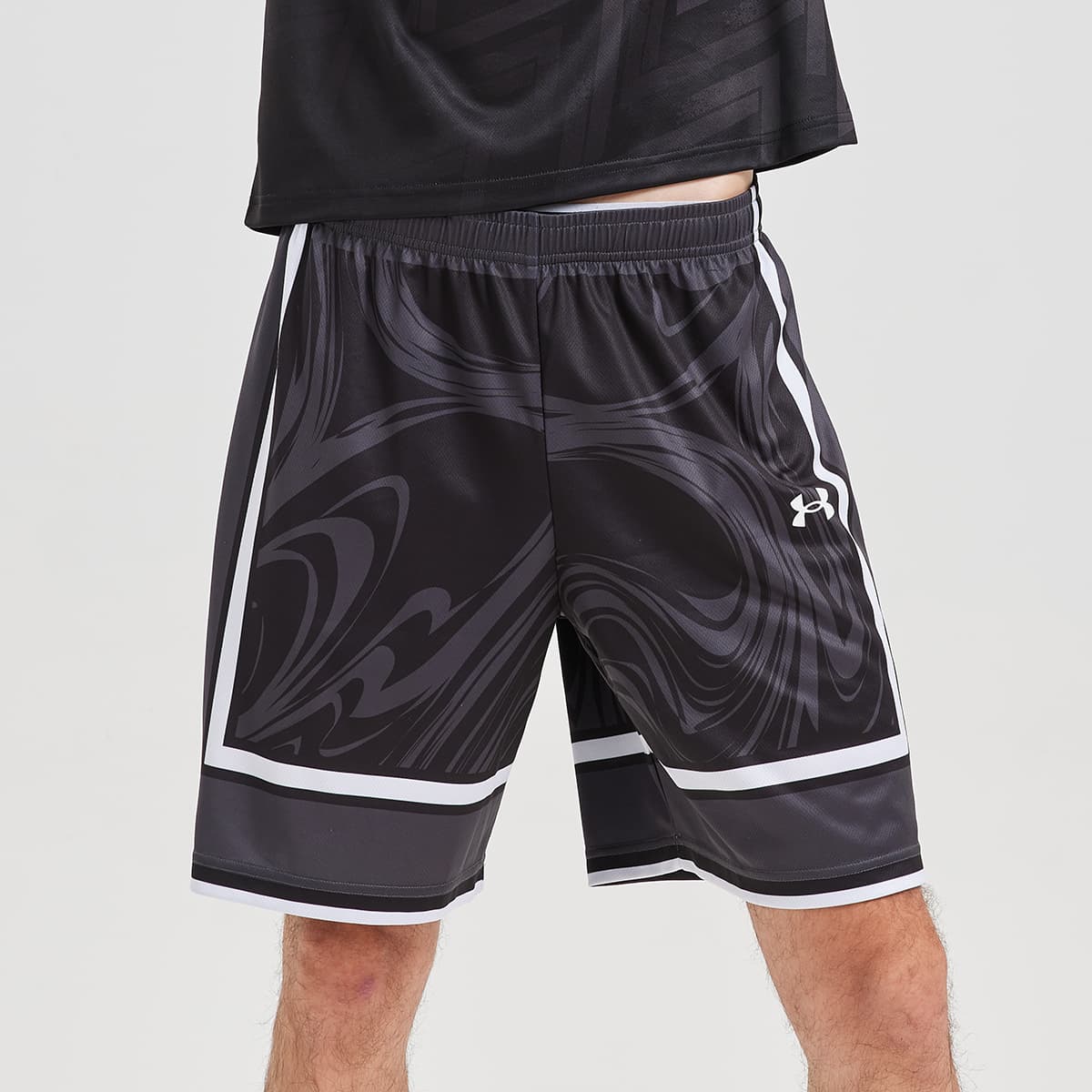 Баскетбольные шорты Under Armour - изображение 4