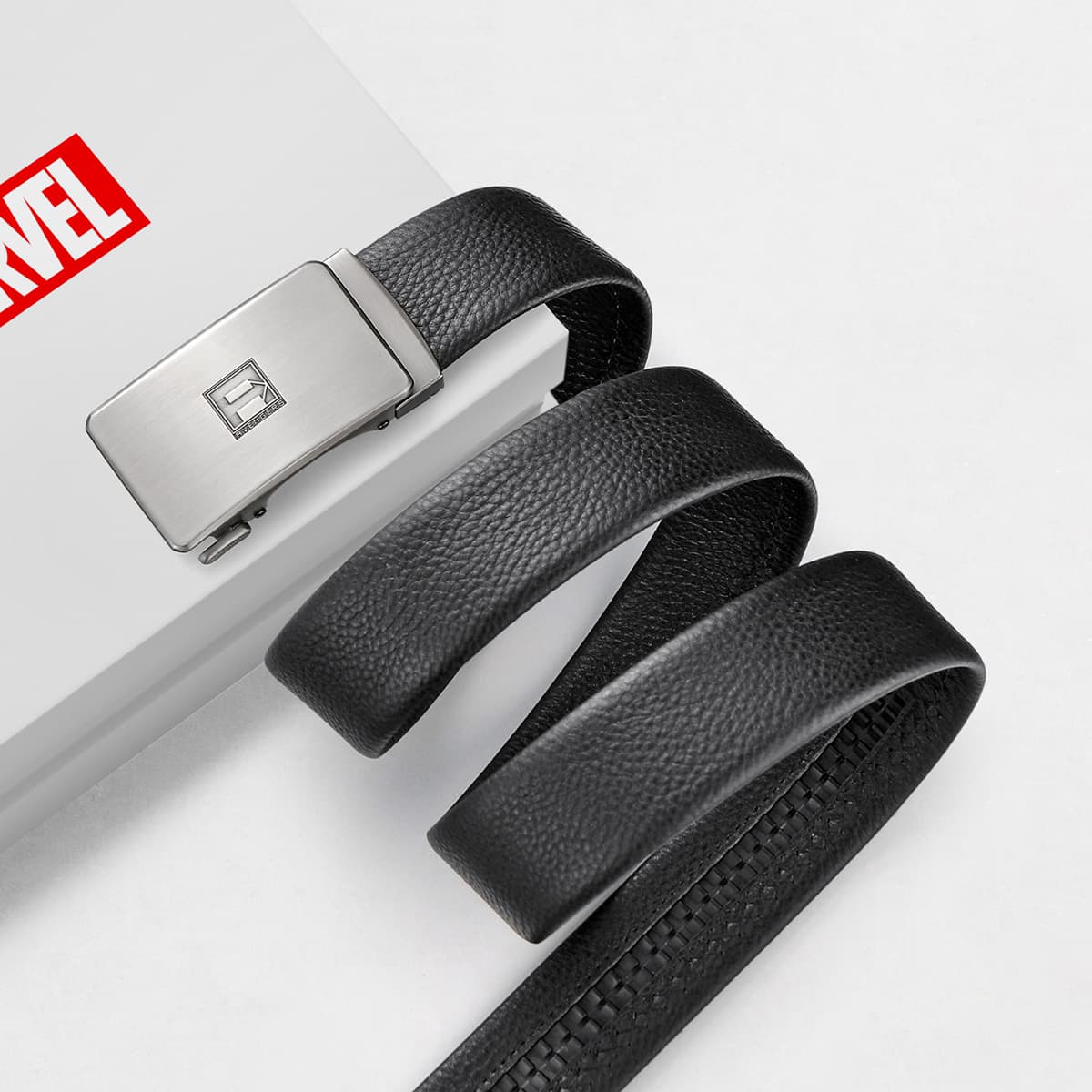 Ремень Disney Marvel The Avengers Collection Ремни из коровьей кожи и сплава мужские черные 3,5 см - изображение 4