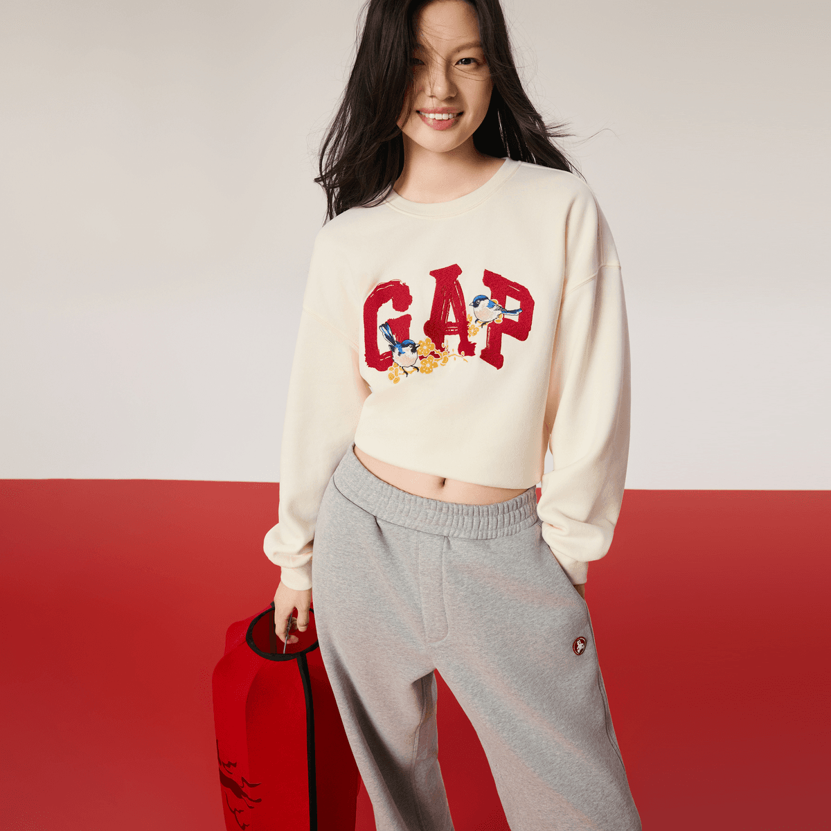 Худи GAP Forbidden City, Collaboration Толстовка для женщин - изображение 2