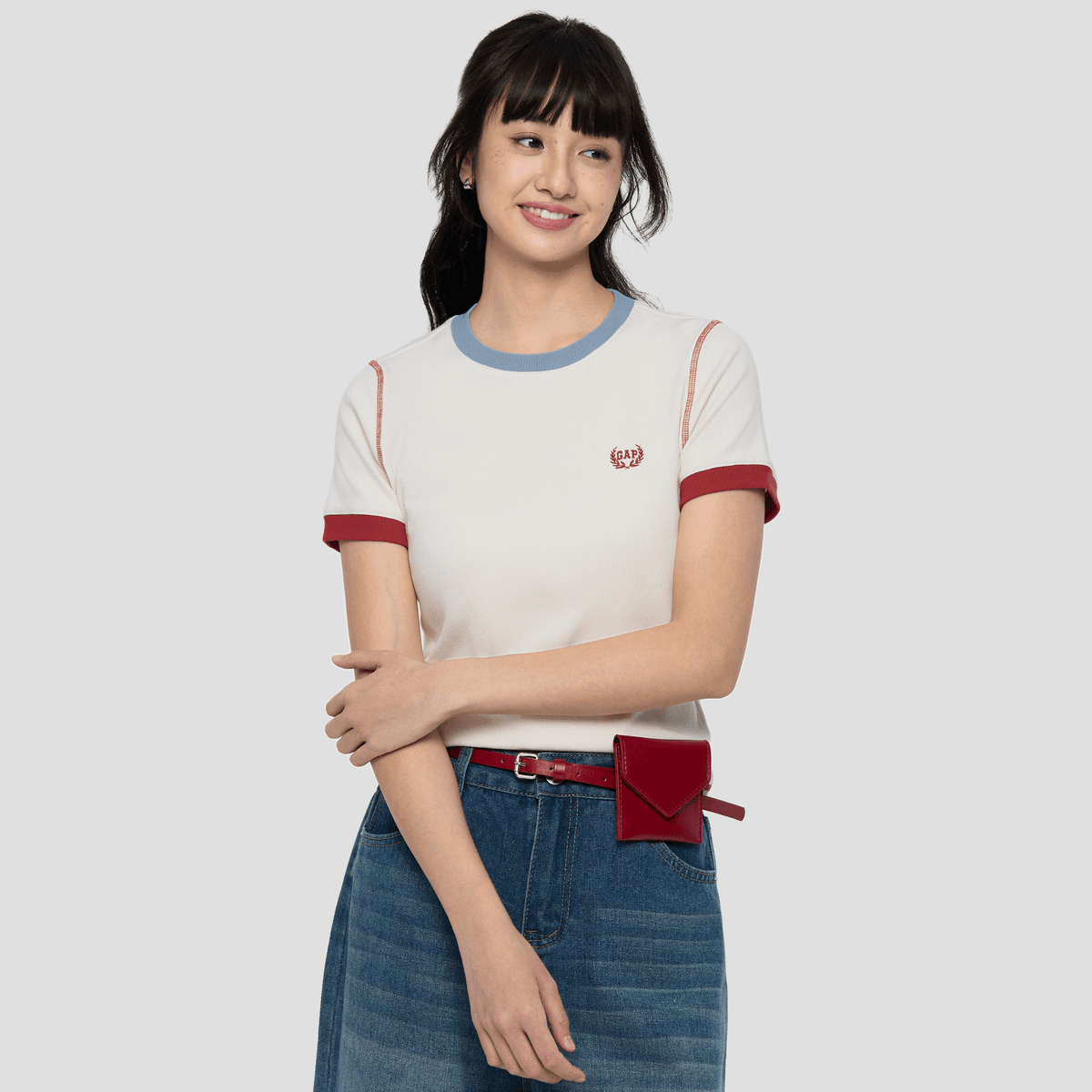 Футболка GAP Женские T-рубашки - изображение 5