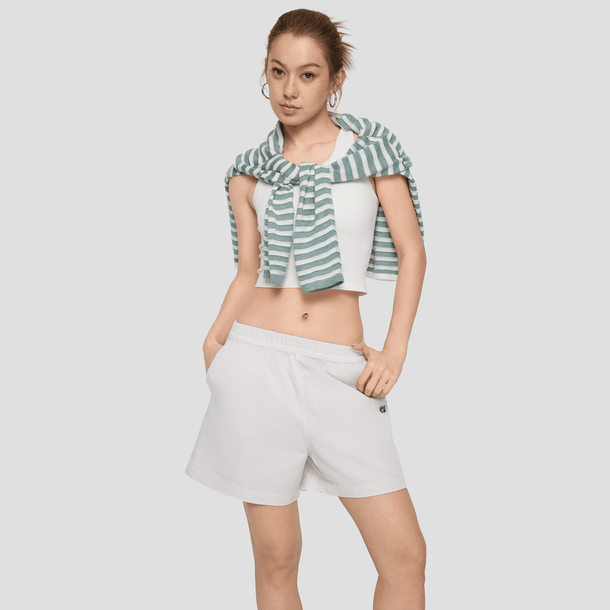 Шорты GAP Женские Повседневные Шорты - изображение 5