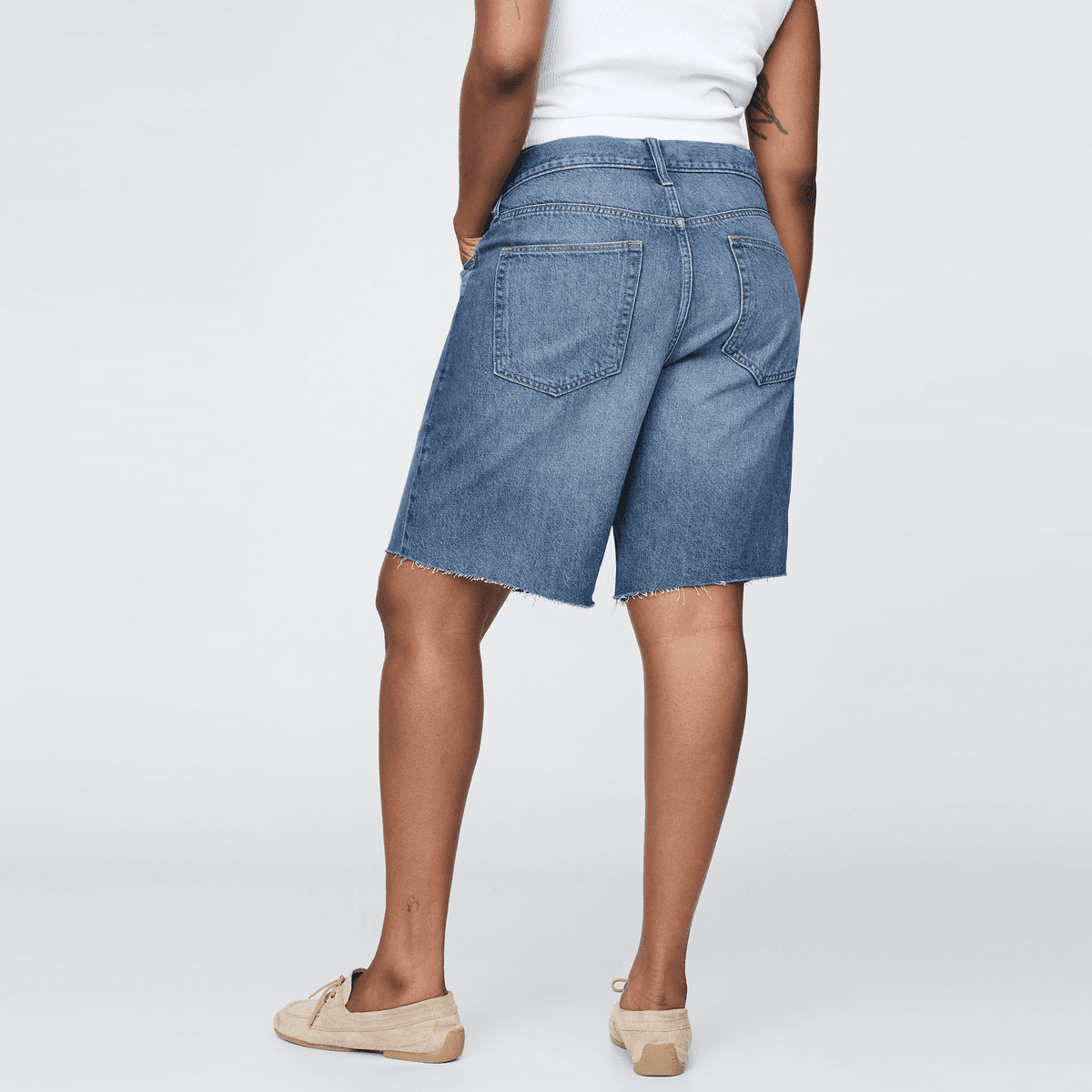 GAP Средняя стирка Женские Джинсовые шорты - изображение 5