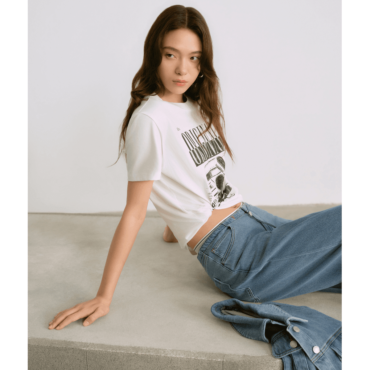 Футболка GAP Белые Женские T-рубашки - изображение 4