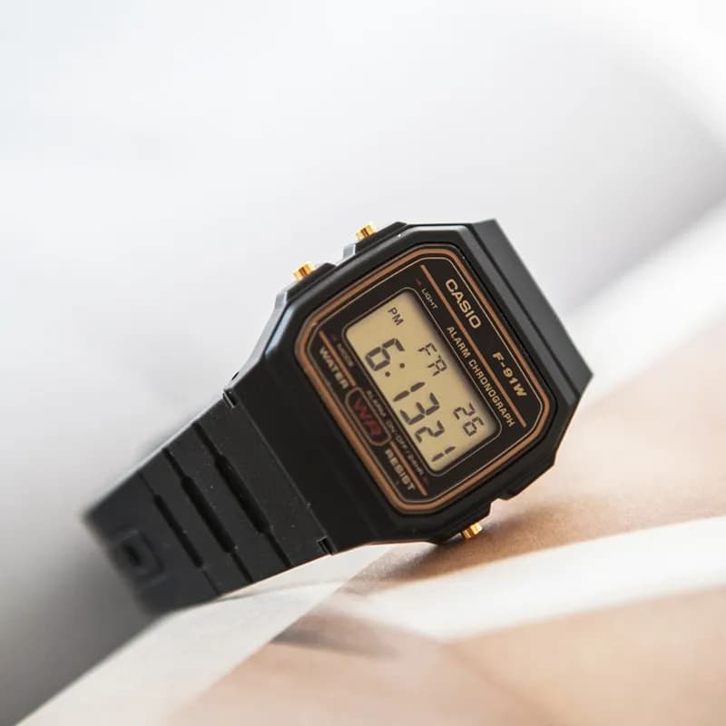 Часы Casio Classic Retro Quartz Black Dial - изображение 5