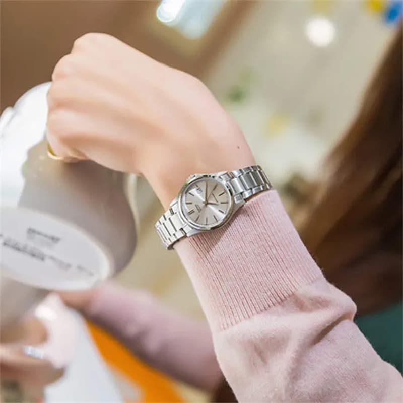 Часы Casio Кварцевый механизм Часы Женские Часы Серебристый циферблат - изображение 3