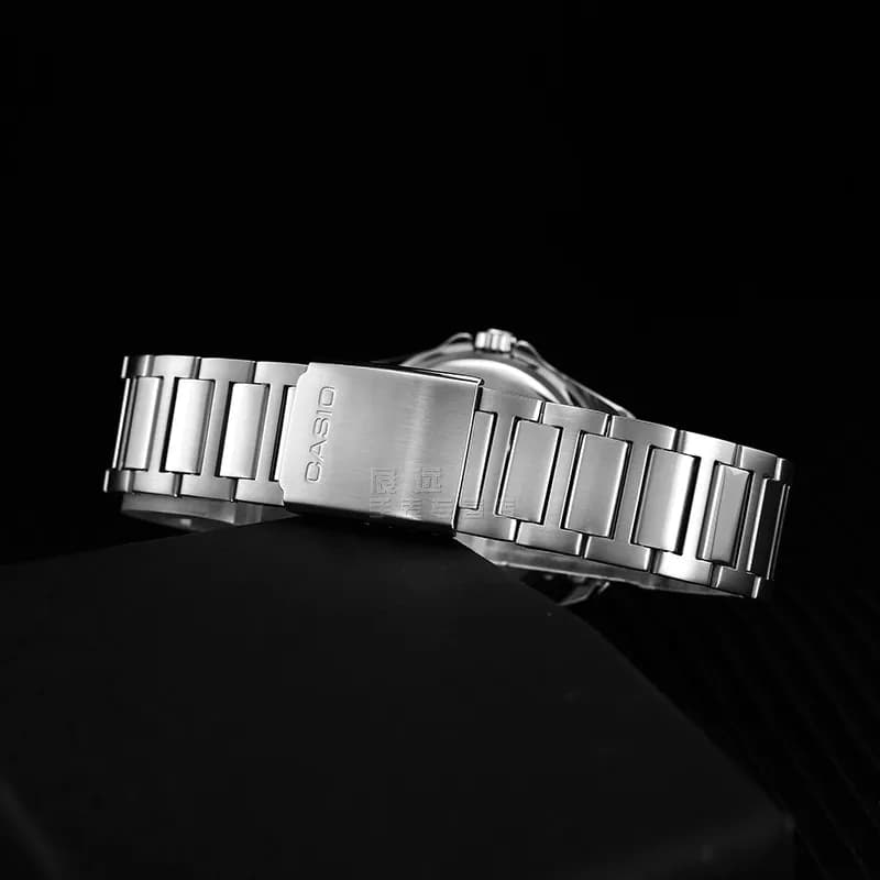 Часы CASIO Кварцевый механизм Часы Мужские Черный циферблат - изображение 4