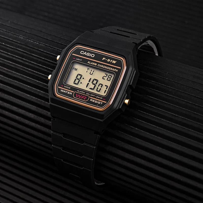 Часы Casio Classic Retro Quartz Black Dial - изображение 6