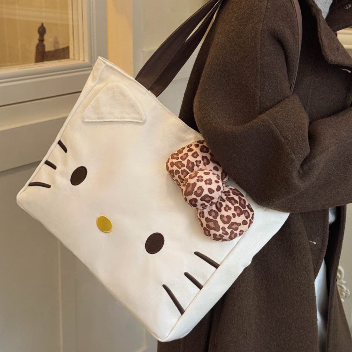 Мини-сумка Санрио Хелло Китти Полиэфирное волокно Сумки через плечо Women's White - изображение 5