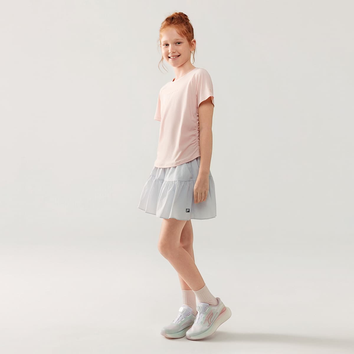 Футболка FILA KIDS Футболка FPF с коротким рукавом оранжевого и серо-розового цвета для детей - изображение 4
