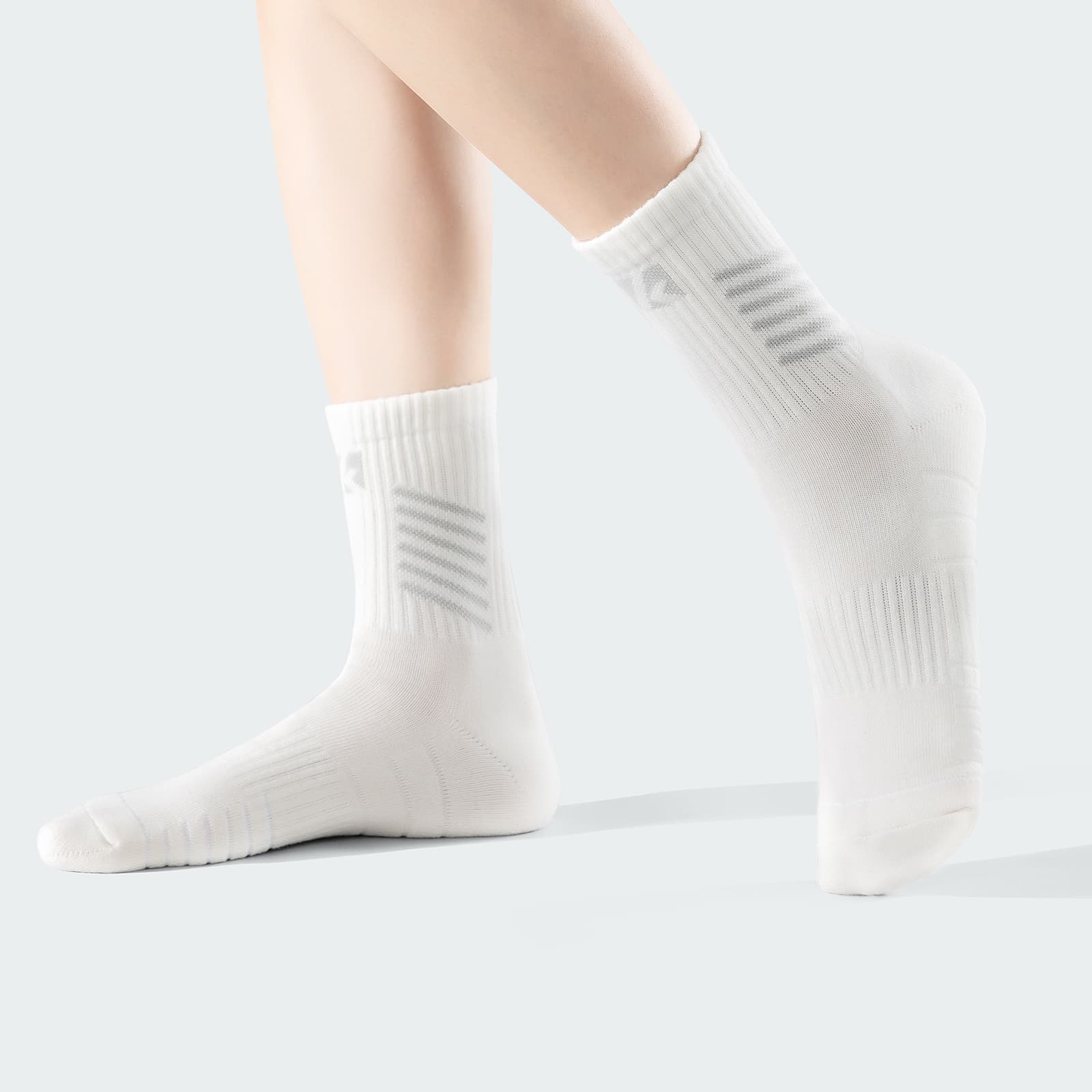 Носки Kawasaki TRN Training Socks Blue and White Porcelain Womens Mid-Calf Socks 1 Pair - изображение 2