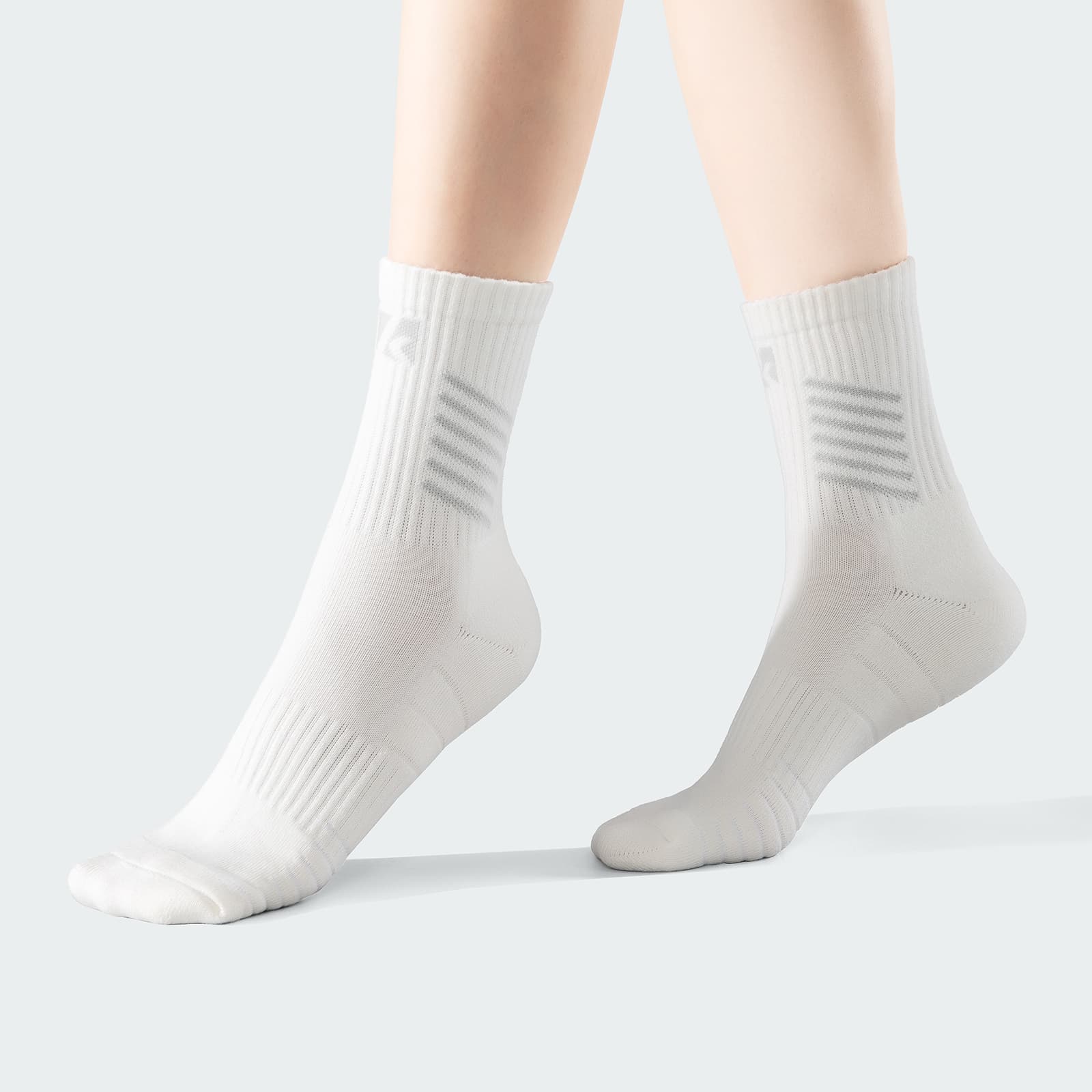 Носки Kawasaki TRN Training Socks Blue and White Porcelain Womens Mid-Calf Socks 1 Pair - изображение 3