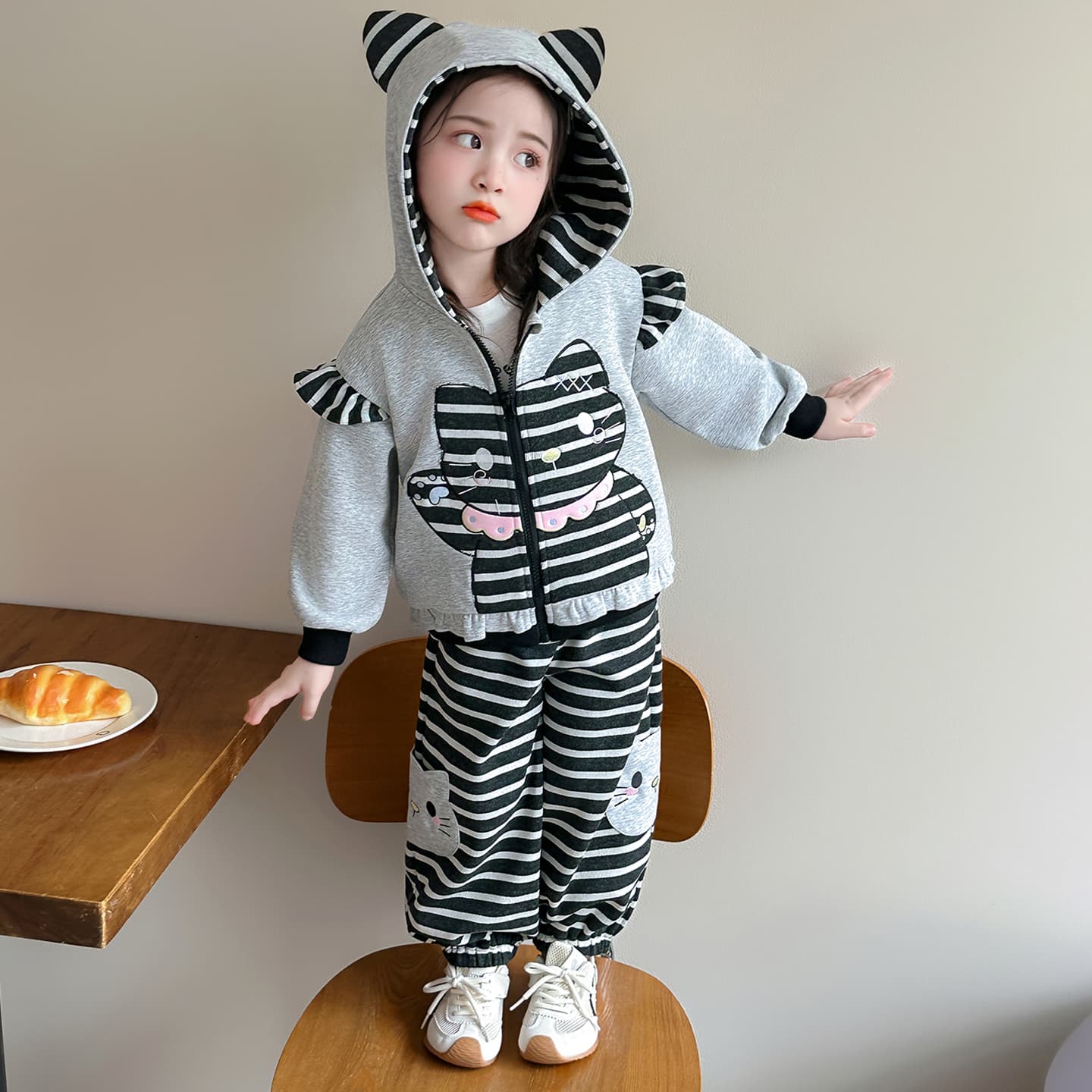 ATONGMU Серый Kids Повседневные спортивные костюмы Наборы - изображение 2
