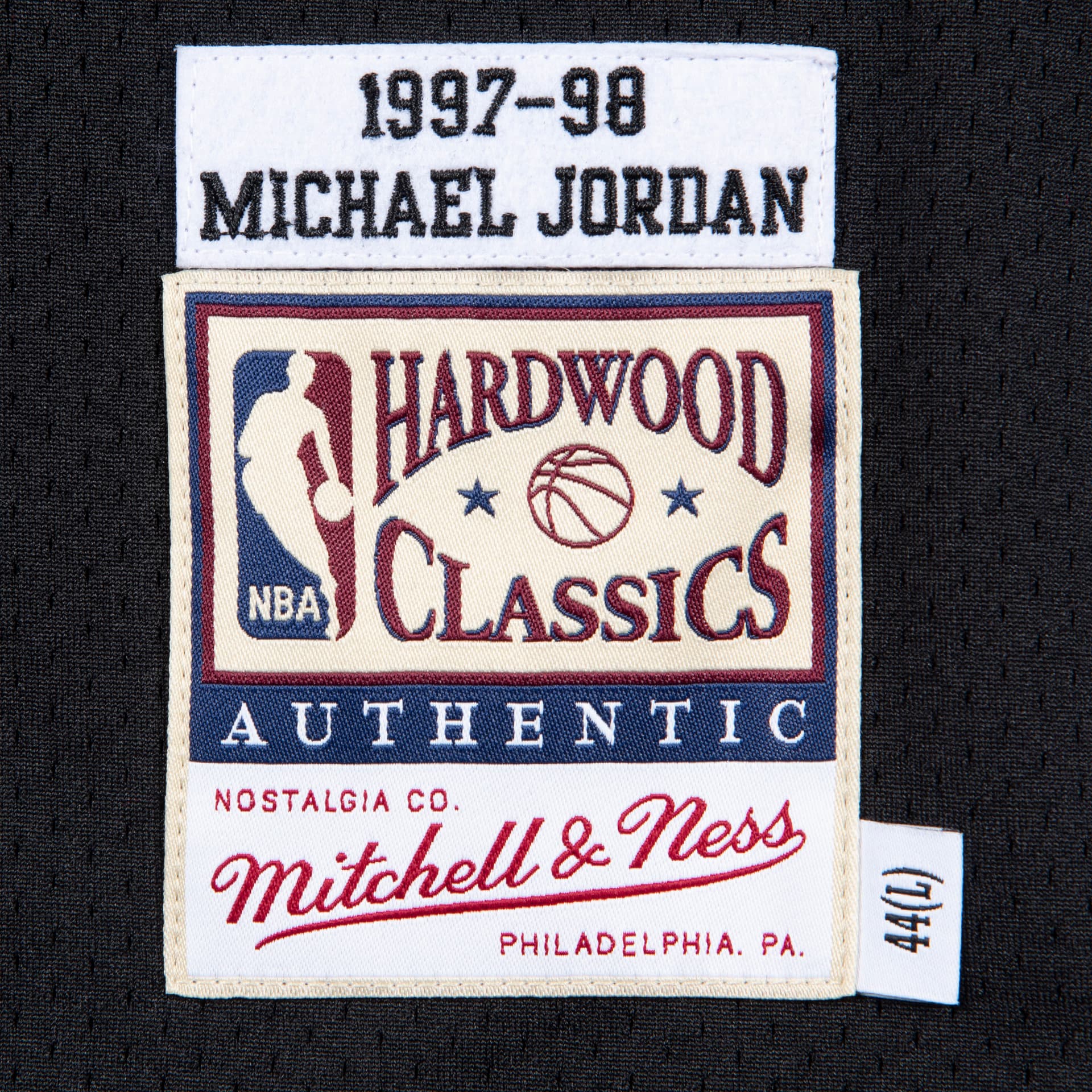 Баскетбольная майка Mitchell & Ness NBA Bulls Jersey 23 Jordan - изображение 6