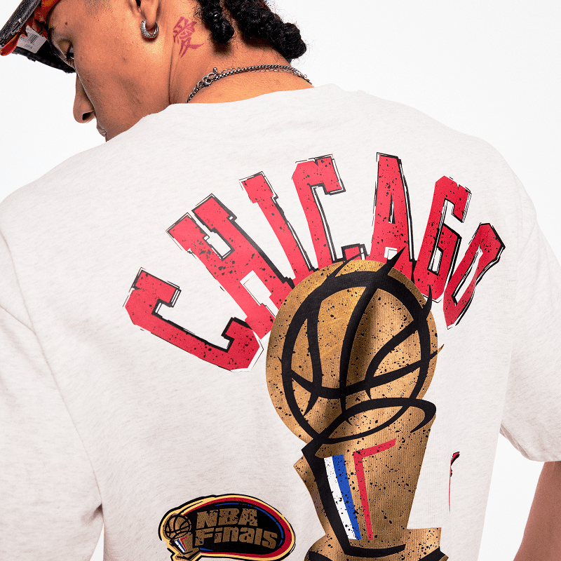 Футболка Mitchell Ness NBAlogo T - изображение 6