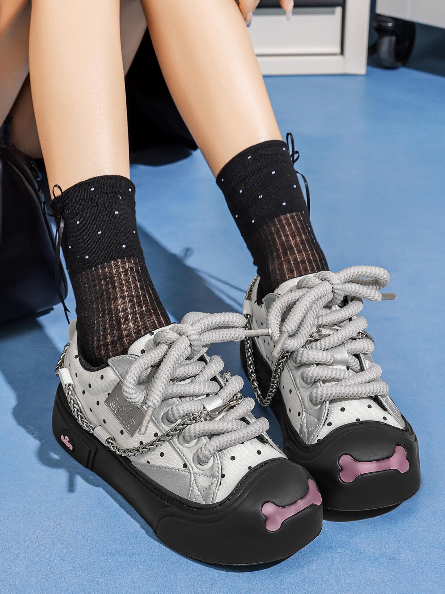 Кроссовки Q-AND Silver Polka Dot Ugly Cute Chunky Shoes Fashion Versatile Trendy High-end Chain Platform Comfortable Commute Casual Low-top Skateboard Women - изображение 7