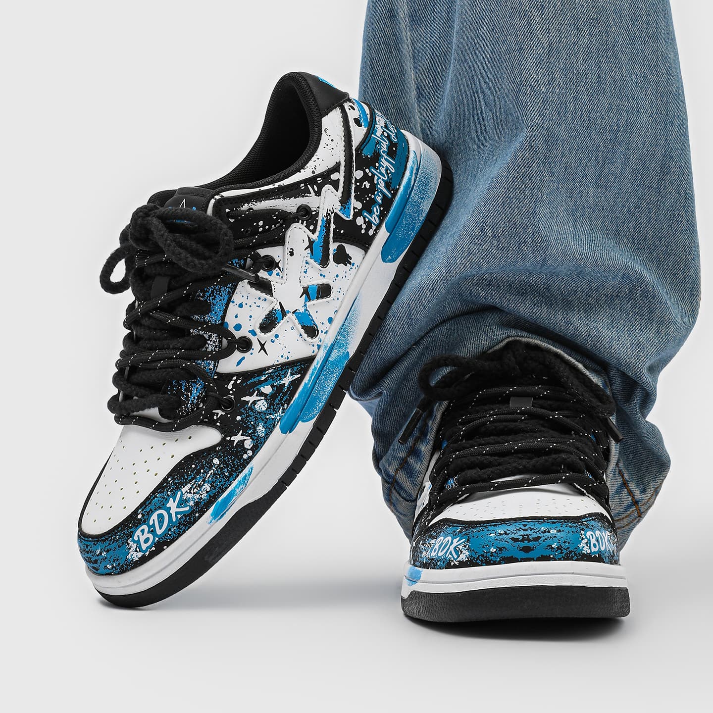 Кроссовки B.DUCK Hook Storm Lightning Глубокое море Звездный свет Кляксы чернил Граффити С эффектом старения Готический стиль - изображение 6