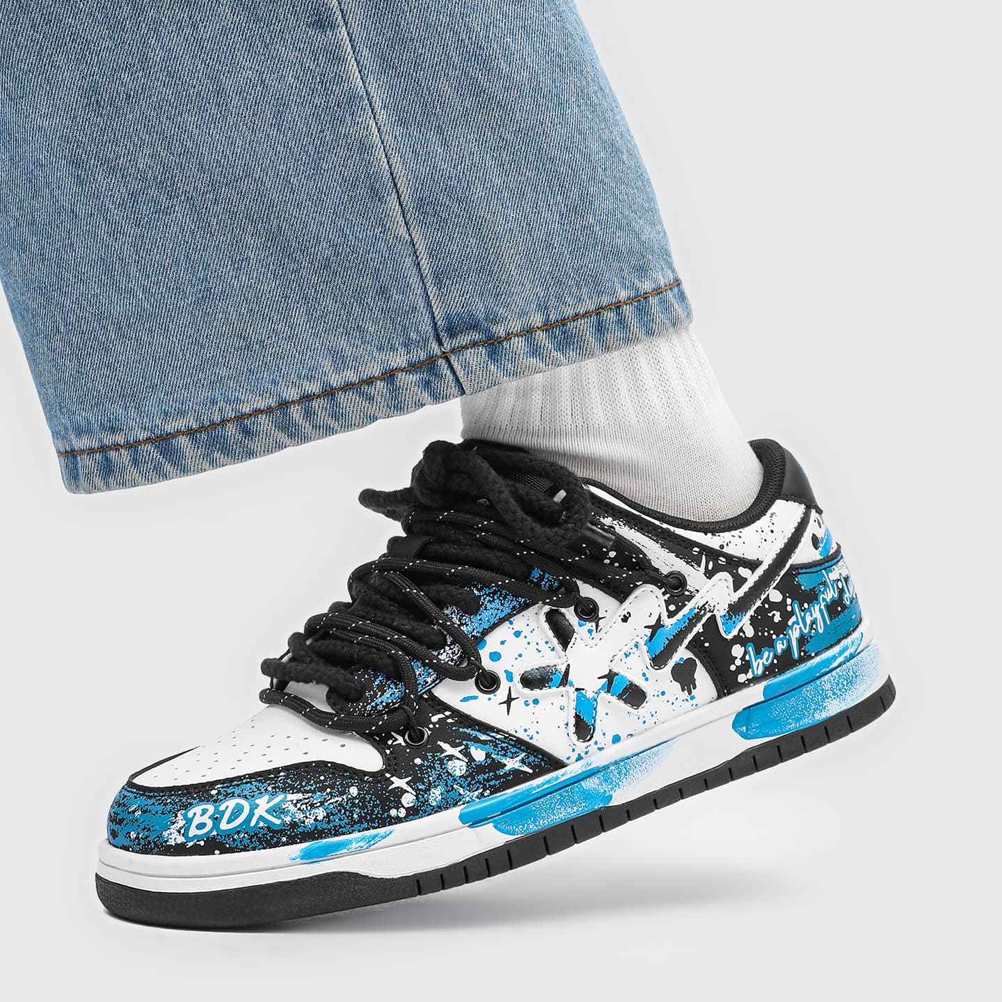 Кроссовки B.DUCK Hook Storm Lightning Глубокое море Звездный свет Кляксы чернил Граффити С эффектом старения Готический стиль - изображение 3