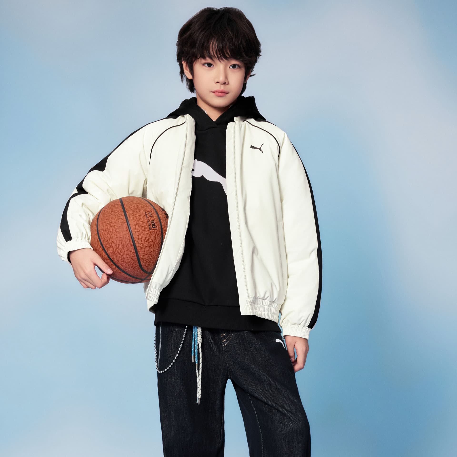 PUMA Айвори Белый 10422 Kids Утеплённые куртки - изображение 3