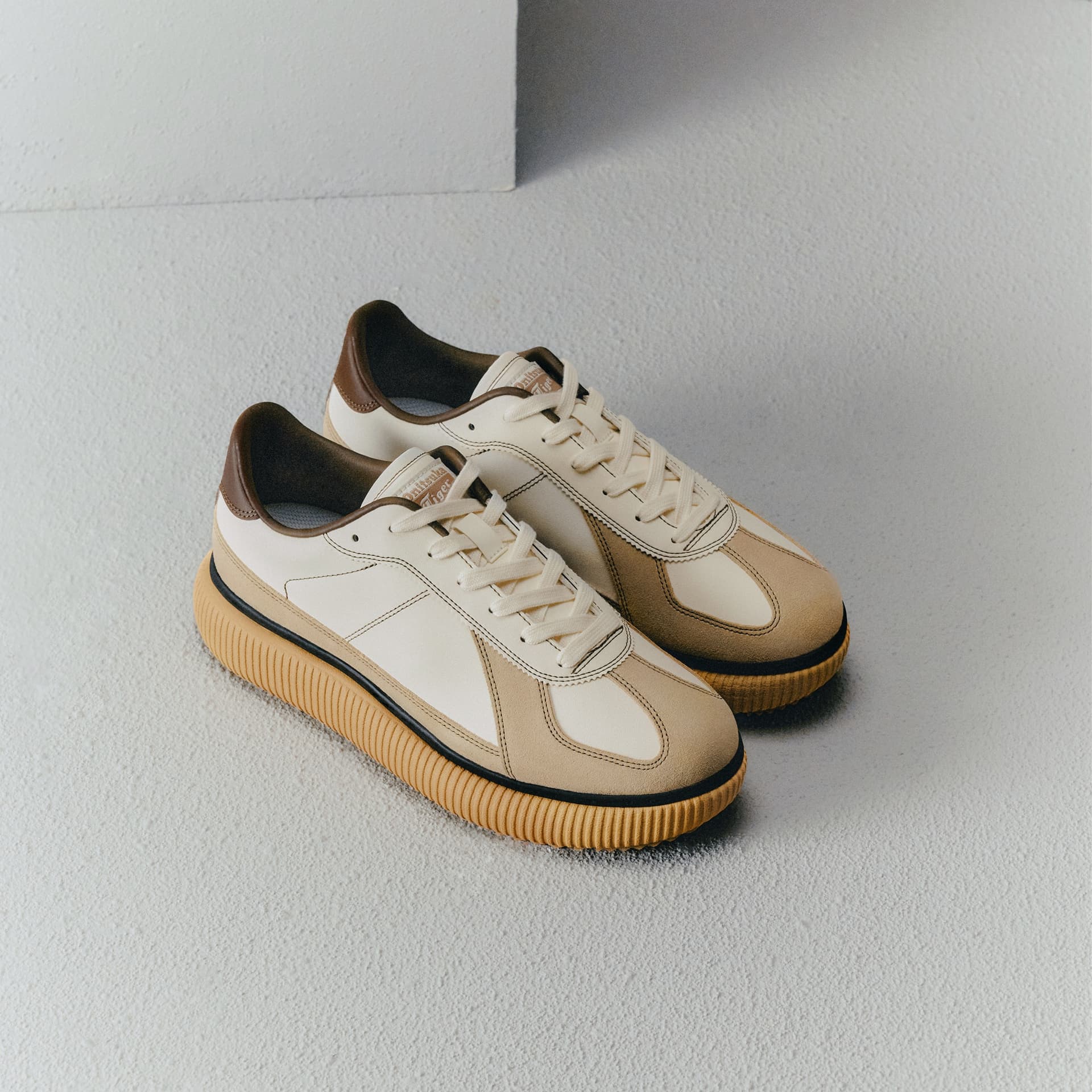 Кроссовки Onitsuka Tiger Delecity Повседневная обувь Low Топ Бежево-желтый Песок Унисекс - изображение 8