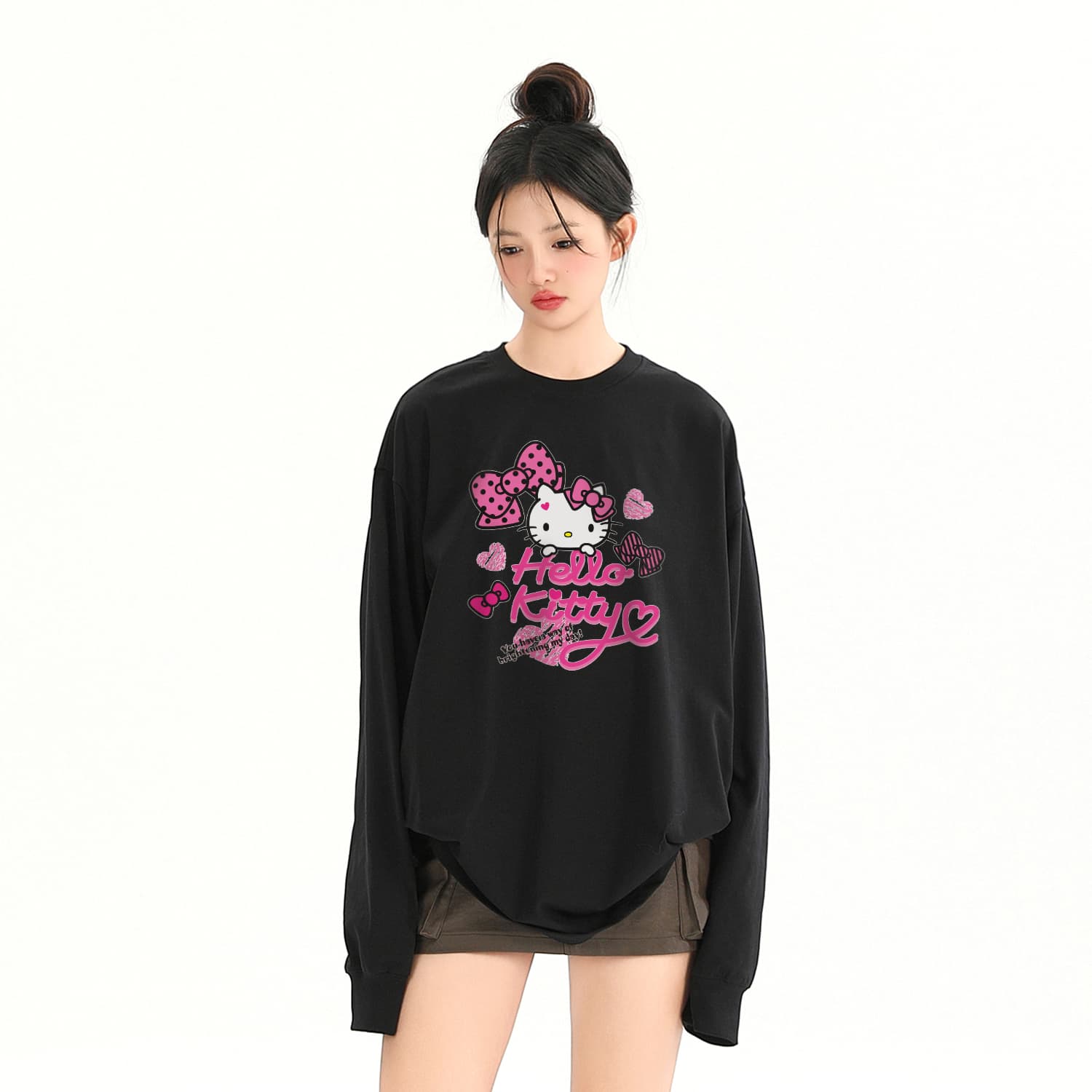 Футболка Sanrio x Hello Kitty Хелло Китти T-рубашка унисекс - изображение 4