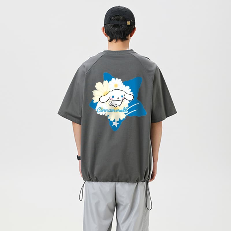 Футболка Sanrio x CINNAMOROLL Совместная коллекция Логотип Охлаждающий Sorona Быстросохнущий Экстра свободный Принт с буквами Пятиконечная звезда Модный Универсальный Повседневный Короткий рукав Унисекс - изображение 7
