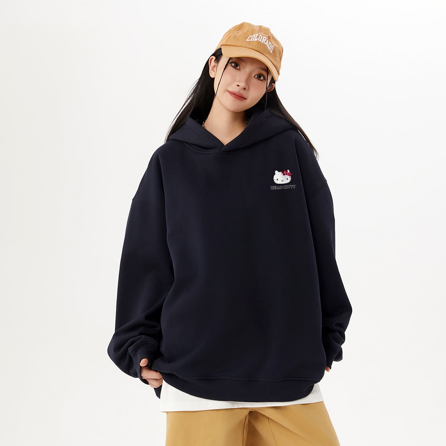 Худи Sanrio x Hello Kitty SS25 Толстовка Унисекс - изображение 3