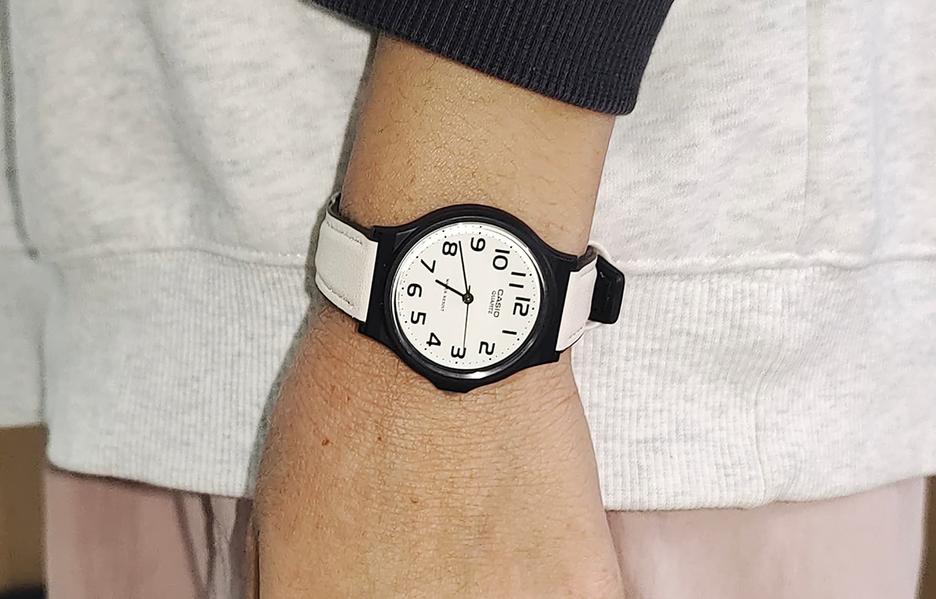 Часы CASIO MQ-24-7B2-Silent Code - изображение 7