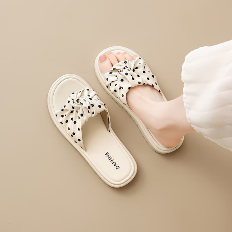 Сандалии Тапочки DAPHNE Rubber Slide Женские - изображение 6