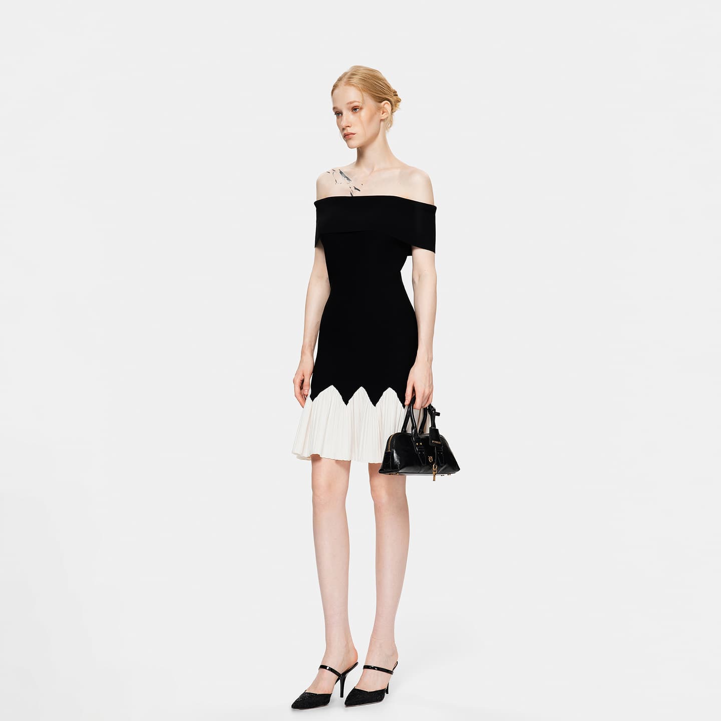Платье PINKO SS26 Короткий Sleeved Платье Женские - изображение 4