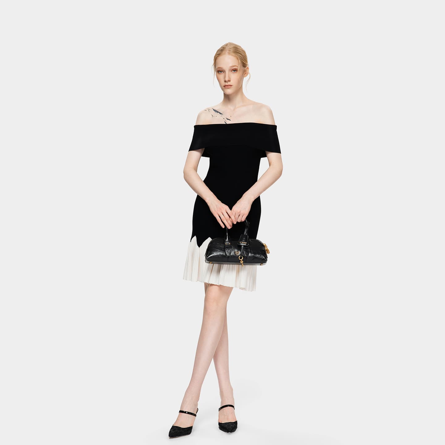 Платье PINKO SS26 Короткий Sleeved Платье Женские - изображение 3