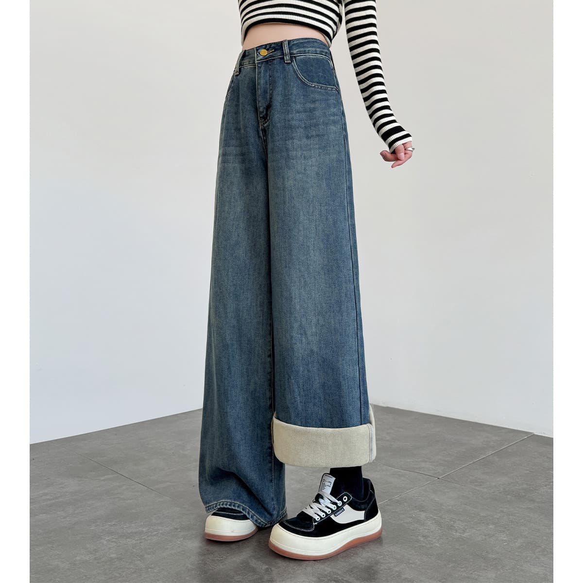 Джинсы JEANSWEST Синие Женские Джинсы - изображение 2