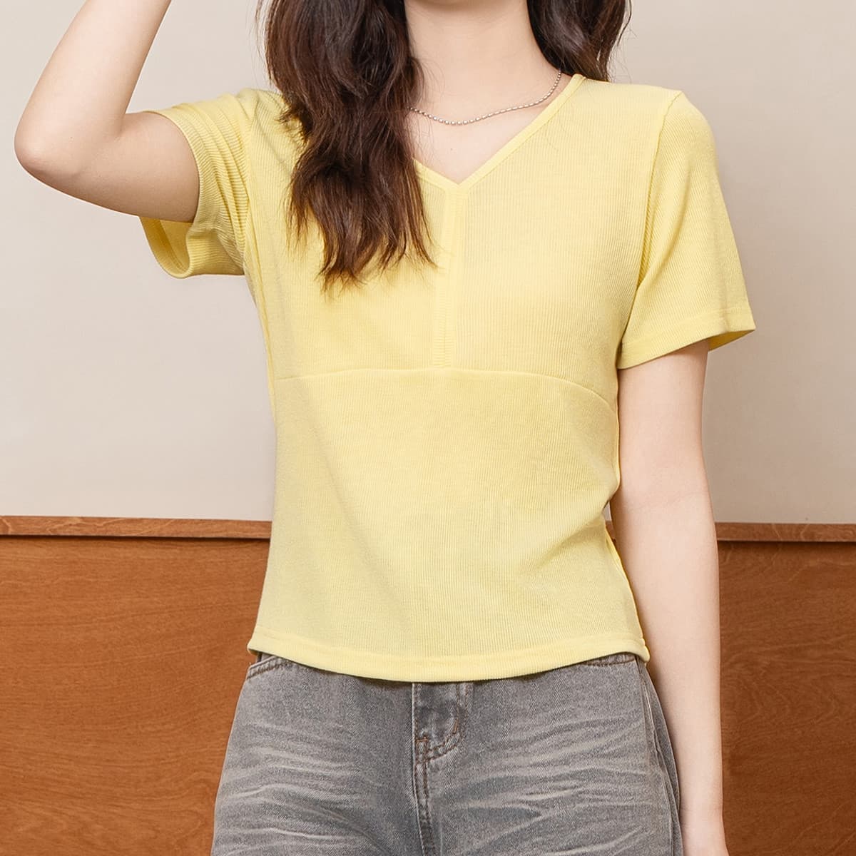 Футболка JEANSWEST Женские T-рубашки - изображение 4