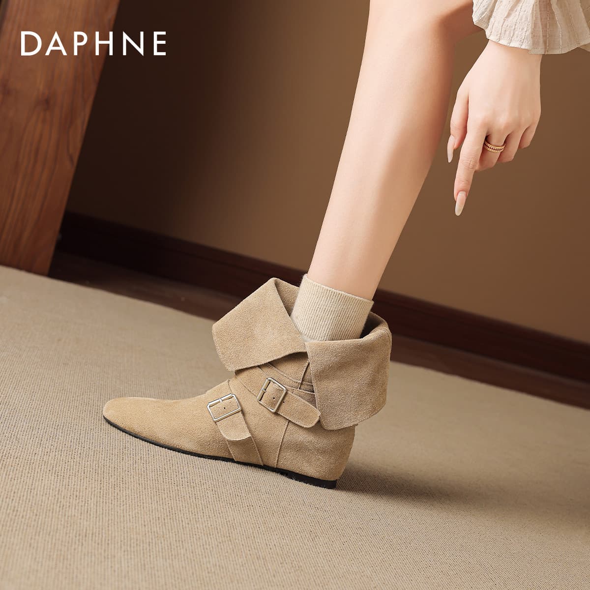 Сапоги DAPHNE Ботильоны Женские - изображение 6