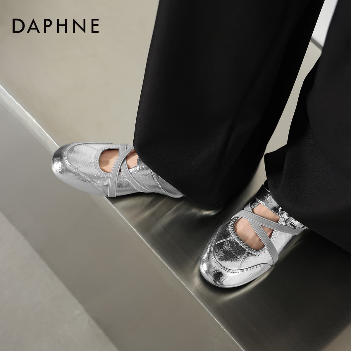 Сандалии Daphne ПВХ (поливинилхлорид) Тихие закрытые тапочки для женщин - изображение 7