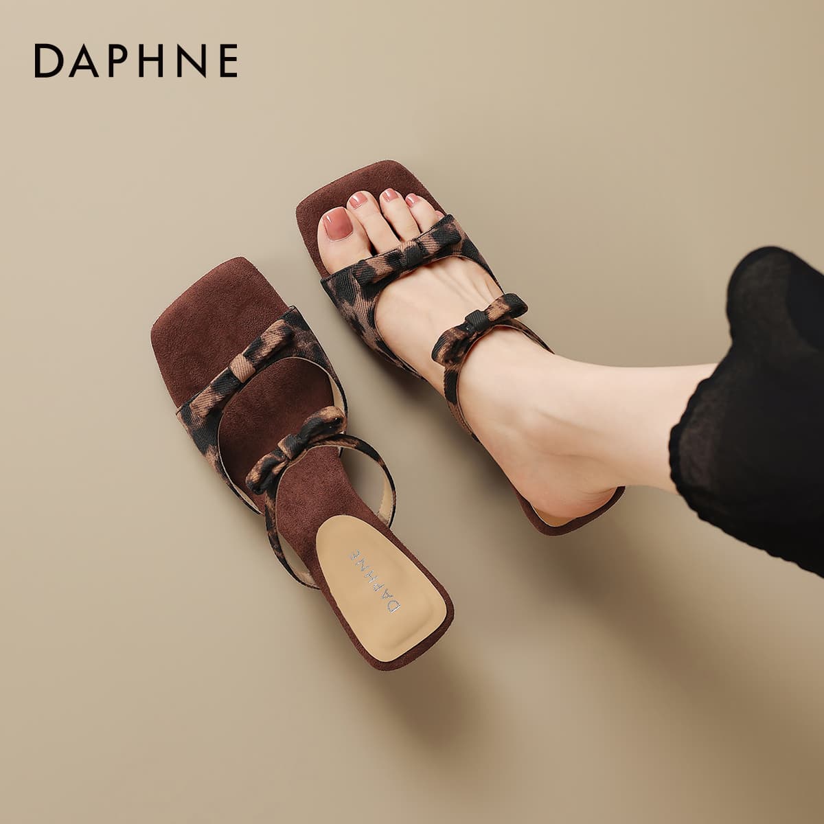 Сандалии Daphne Шлепанцы Женские - изображение 6