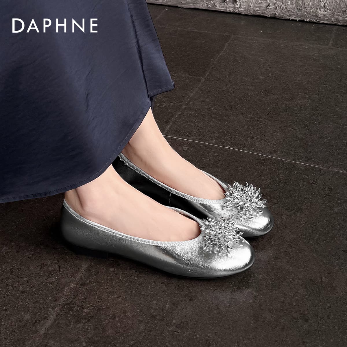 Тапочки DAPHNE Женские Повседневный Обувь без подкладки Женские - изображение 5