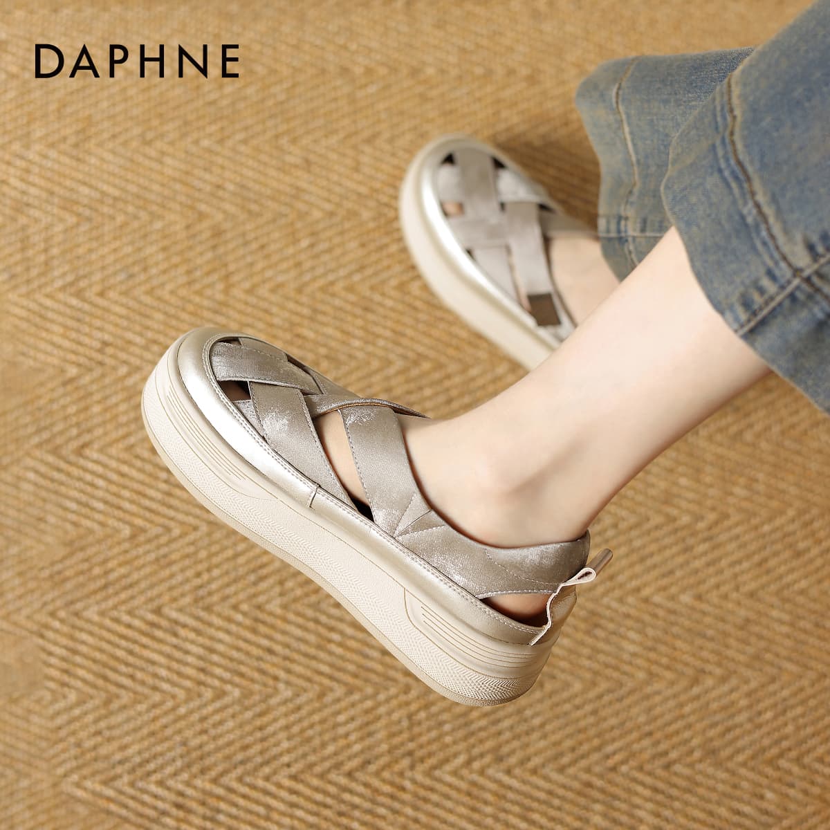 Сандалии DAPHNE Сандалии в римском стиле Женские - изображение 6