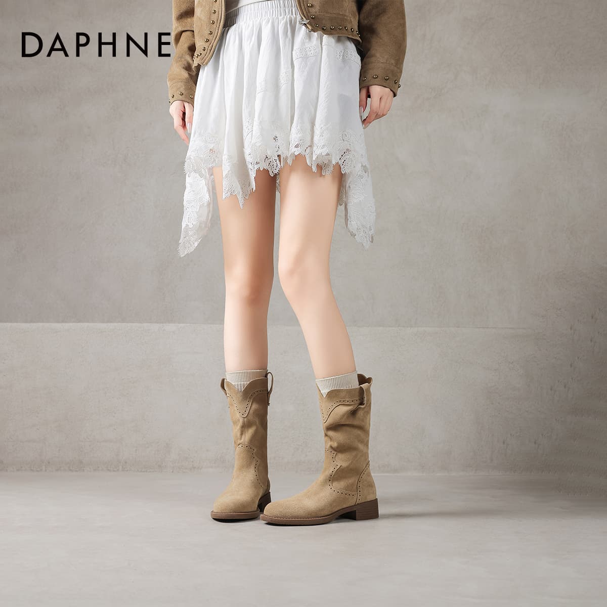 Сапоги DAPHNE Ботильоны Женские - изображение 6