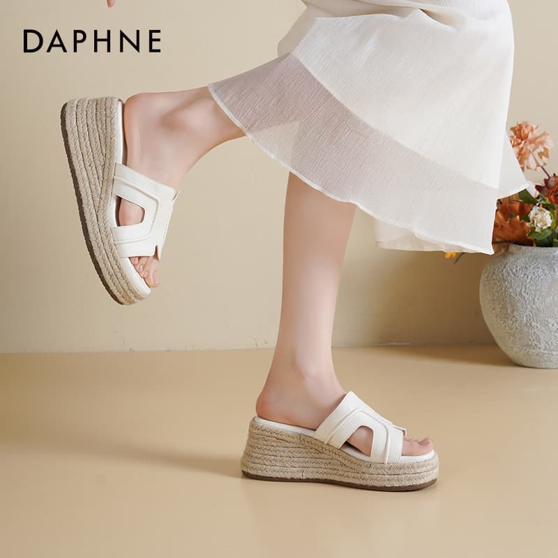 Сандалии с ремешком DAPHNE Пляжные сандалии Экрю [Водонепроницаемые и противоскользящие 7 см] Женские - изображение 4
