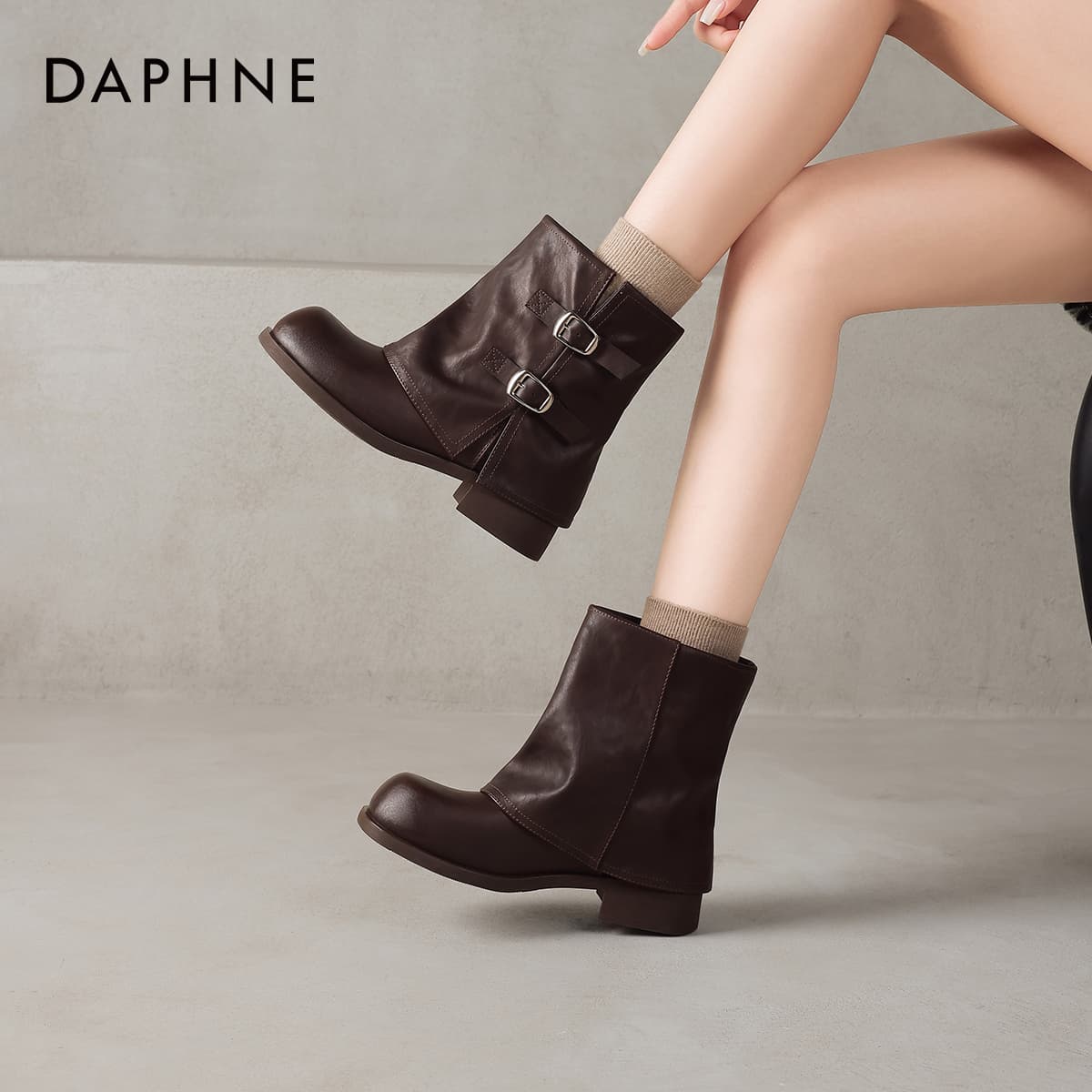 Сапоги DAPHNE Ботильоны Женские - изображение 4