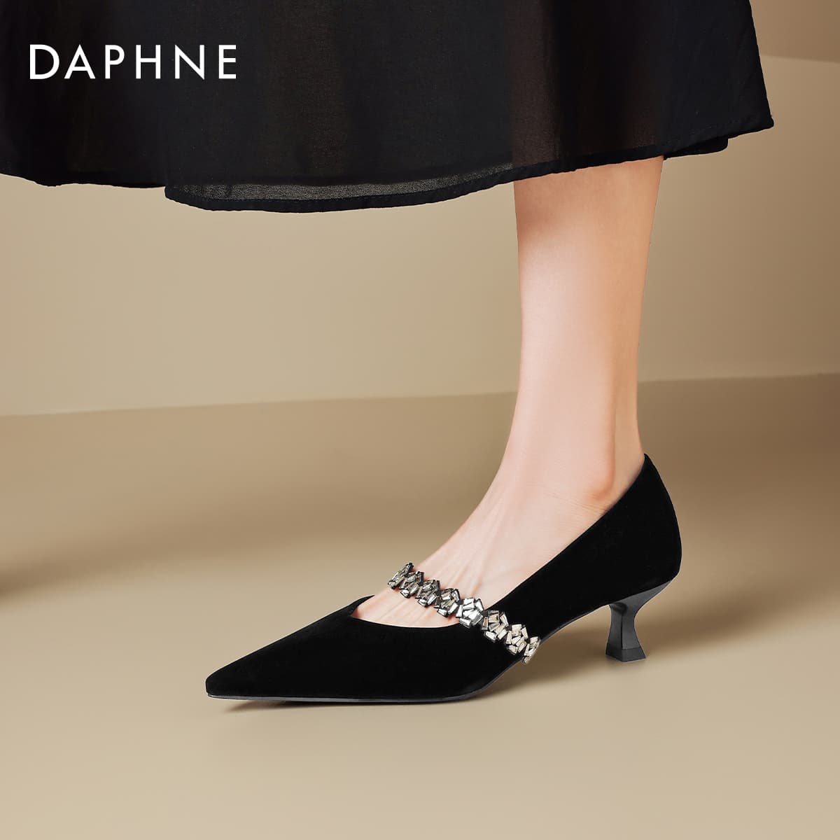 Туфли DAPHNE Высокие каблуки Low Топ Черный Женские - изображение 7