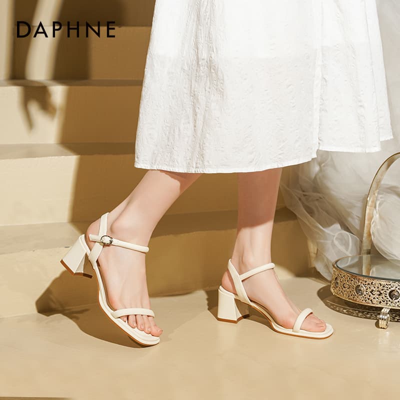Шлёпанцы DAPHNE One Шнуровочные Сандалии Женские - изображение 4